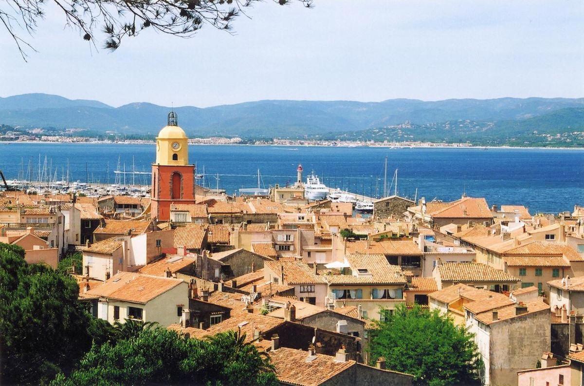 Terracotta By Les Appartements Mistretta Sainte-Maxime Bagian luar foto